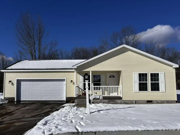 7 Rockport Avenue, Berwick, ME 03901