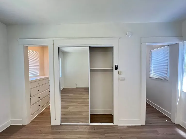 840 Grand Ave #1 — Photo 4