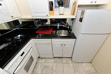 Rented by Eisenberg Exclusives