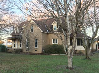 611 Gandy Dr, Hartsville, SC 29550