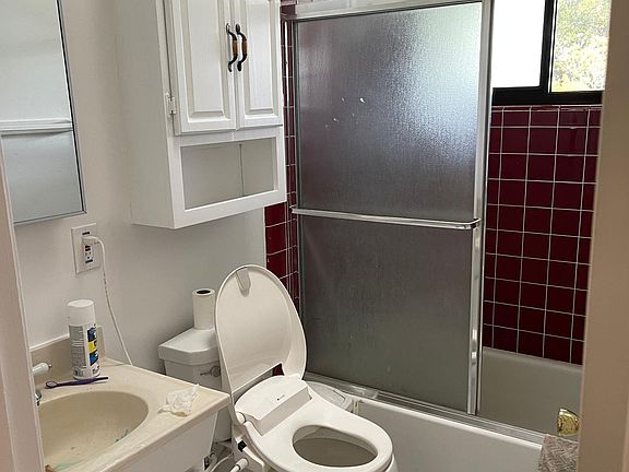 3rd image of 942 Coeur D Alene Way