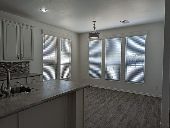 4th image of 312 E Oneil Dr #4BHN6W
