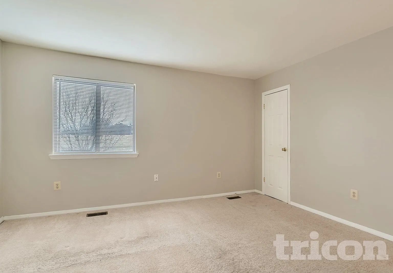 26 Romanoff Court Parkville MD — Photo 2