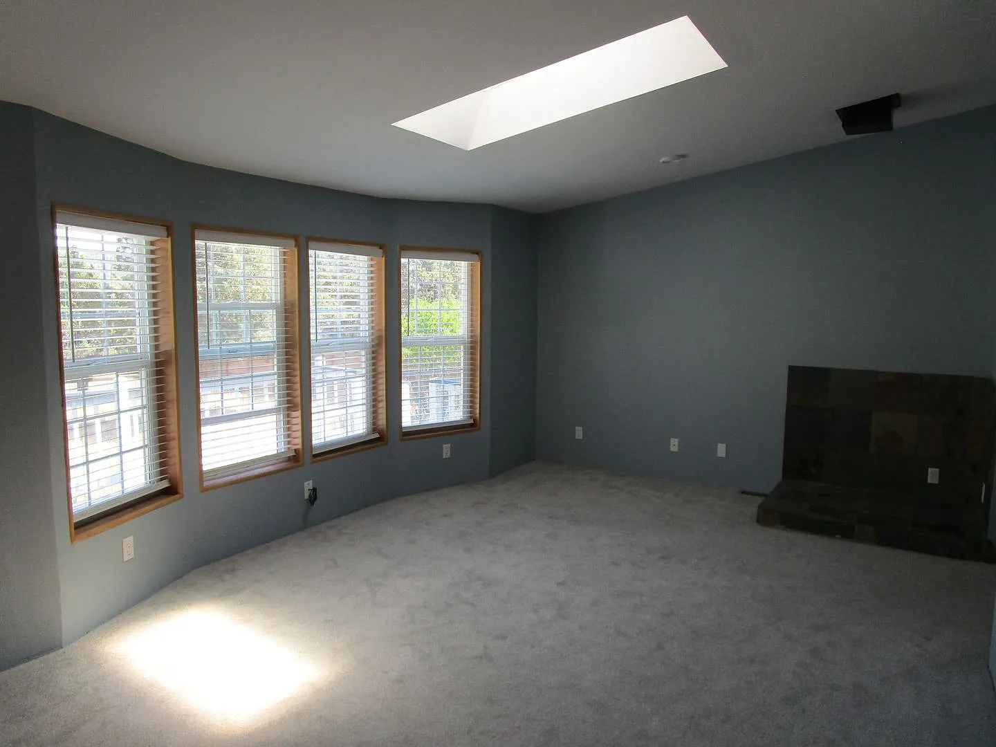 3 Bedroom Home in Idleway Acres Subdivision - Available Now! — Photo 4