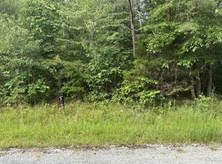 6116 Running Creek Dr, Crossville, TN 38572