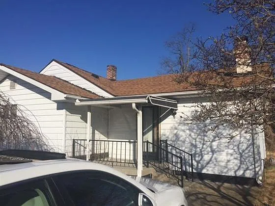 2039 N 28th St photo 1