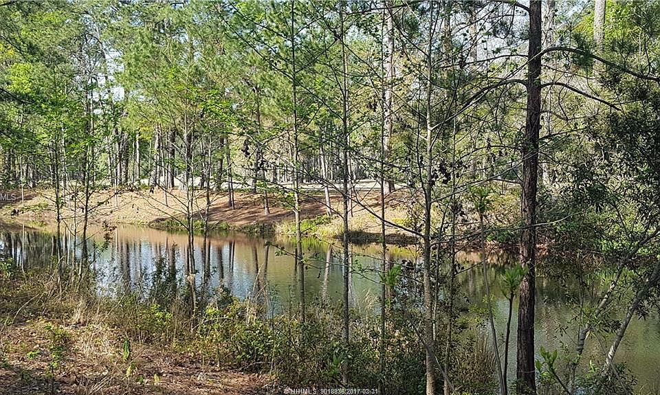 2nd image of 210 Club Gate Dr