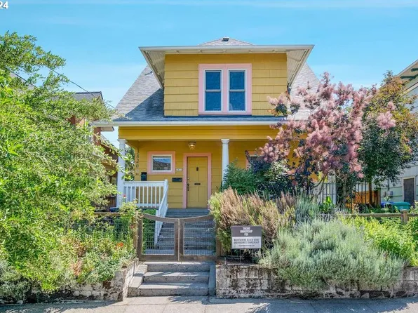 3820 N Gantenbein Ave, Portland, OR 97227