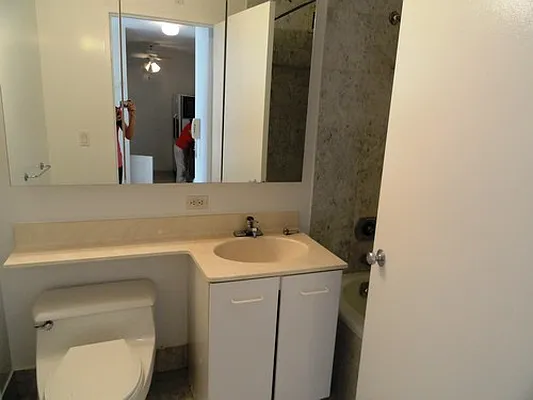 Rented by Battery Park Realty | media 16