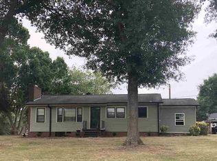 3458 N McElhaney Rd, Greer, SC 29651