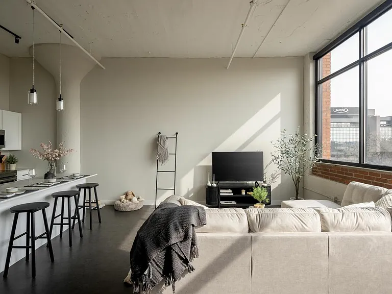 The Goodrich — Photo 7