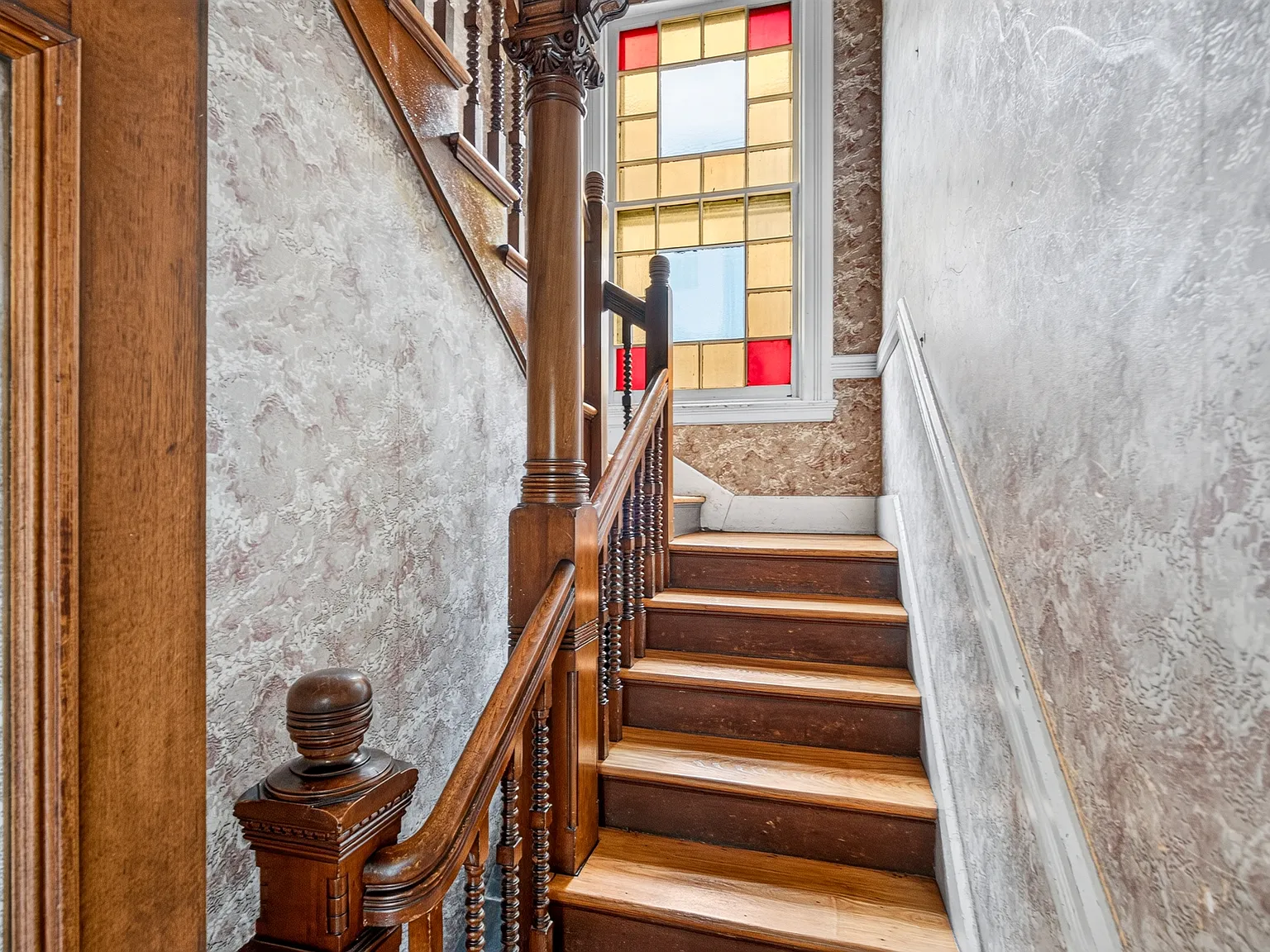 4 bed, 1600 sqft, $3,200 — Photo 3
