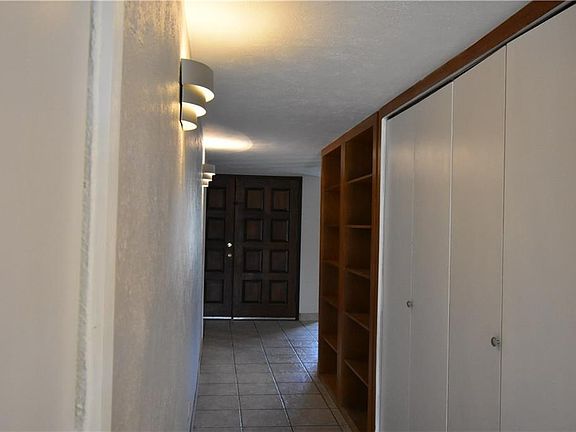 5th image of 6809 Curry Dr