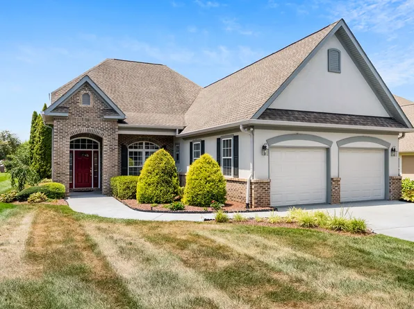 221 Kingbird Dr, Vonore, TN 37885