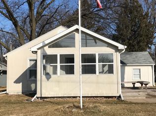 5109 21st Ave, Moline, IL 61265