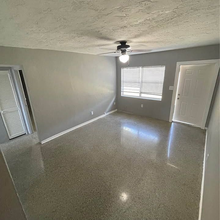 1st image of 2521 18th Ave S #2521