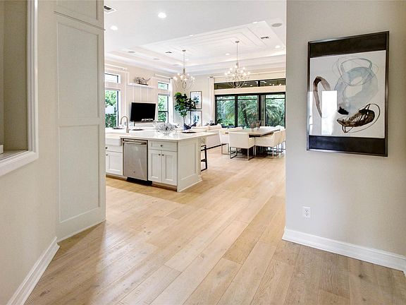 3rd image of 9504 Vallen Court