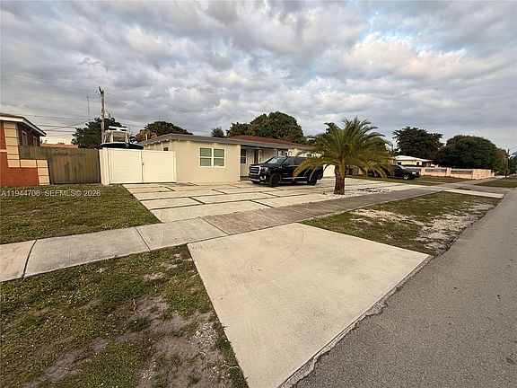 2nd image of 601 NW 187th St