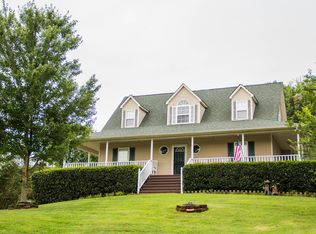 101 Creekside Dr, Columbia, TN 38401