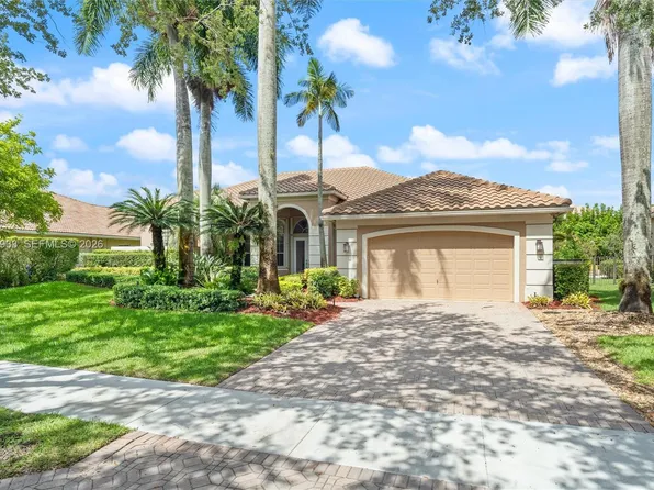 2733 Meadowood Dr, Weston, FL 33332