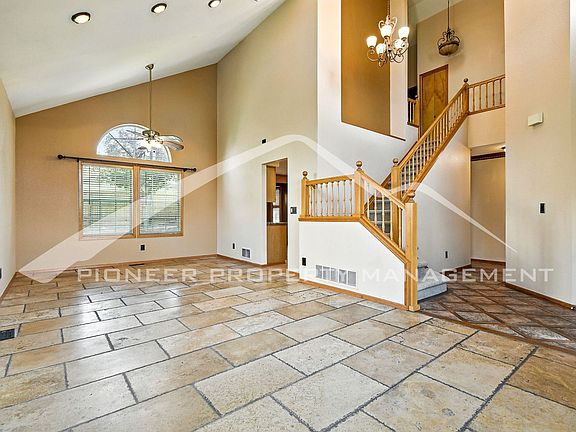 4th image of 9996 W Florida Ave
