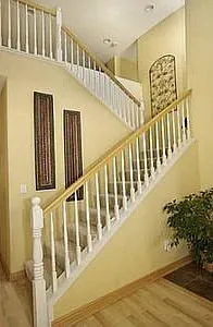 stairs to 2nd floor
