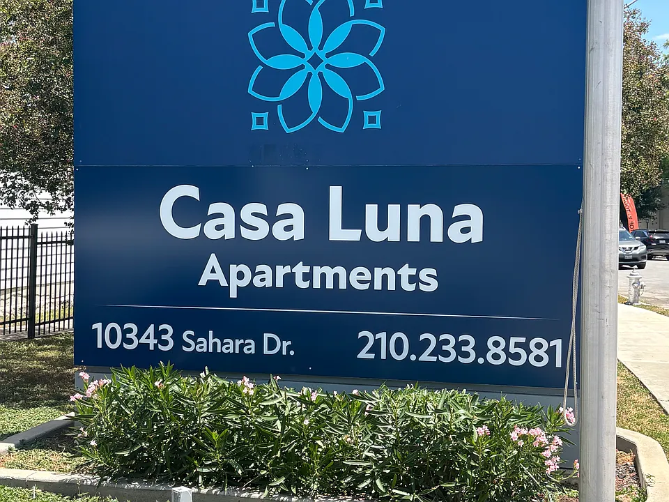 Casa Luna Apartments