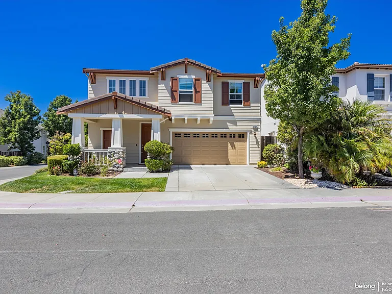 2721 Moet Ln — Photo 1
