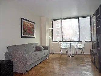 Rented by Platinum Properties