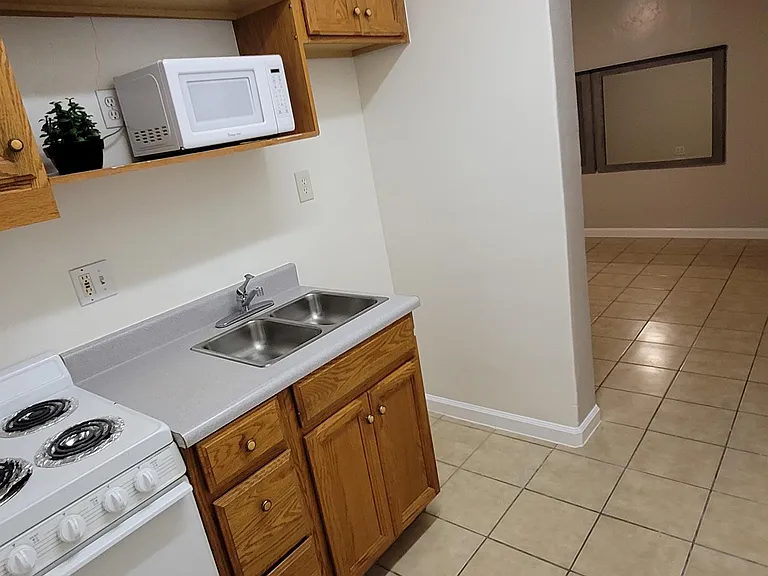38818 Yermo Rd — Photo 16