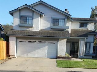 820 Bellflower Ln, Lompoc, CA 93436
