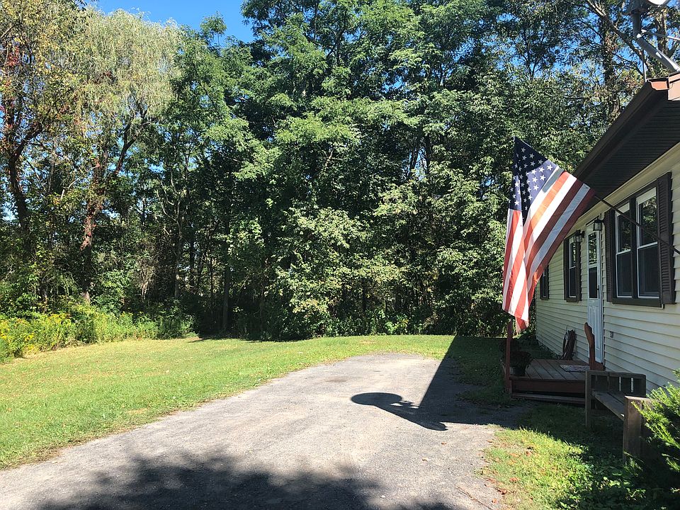 2nd image of 3307 State Route 81