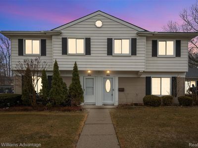 38088 Sherwood St, Westland, MI, 48185