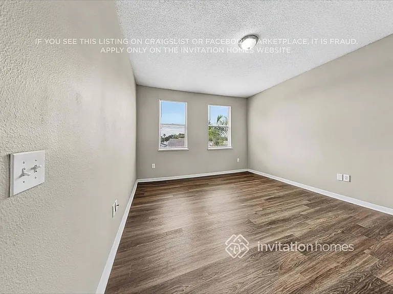 4502 Stable Dr — Photo 15