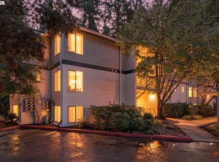 5156 SW Multnomah Blvd APT E, Portland, OR 97219