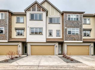 80 N Copperstone Cv SE, Calgary, AB T2Z0L5