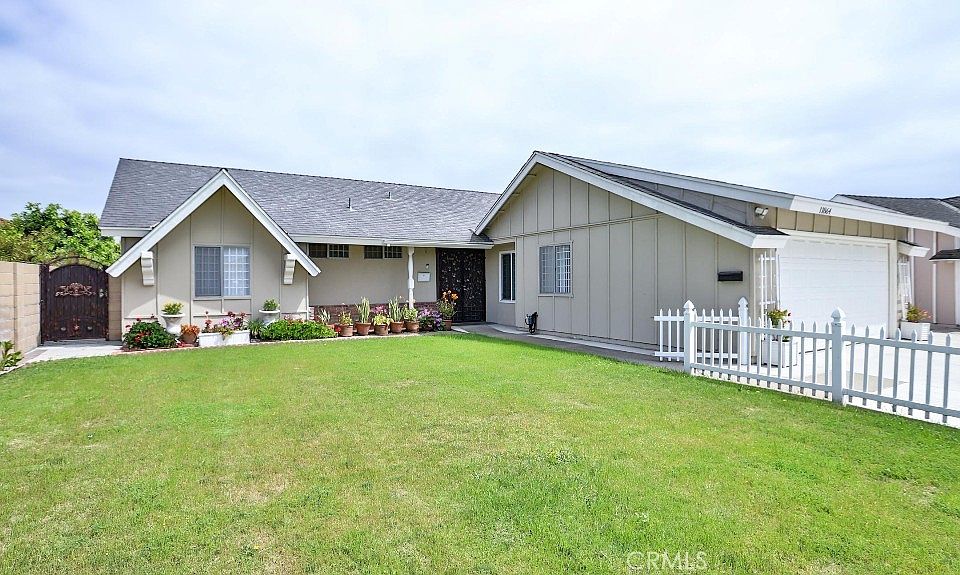 1st image of 11864 Mayflower Cir