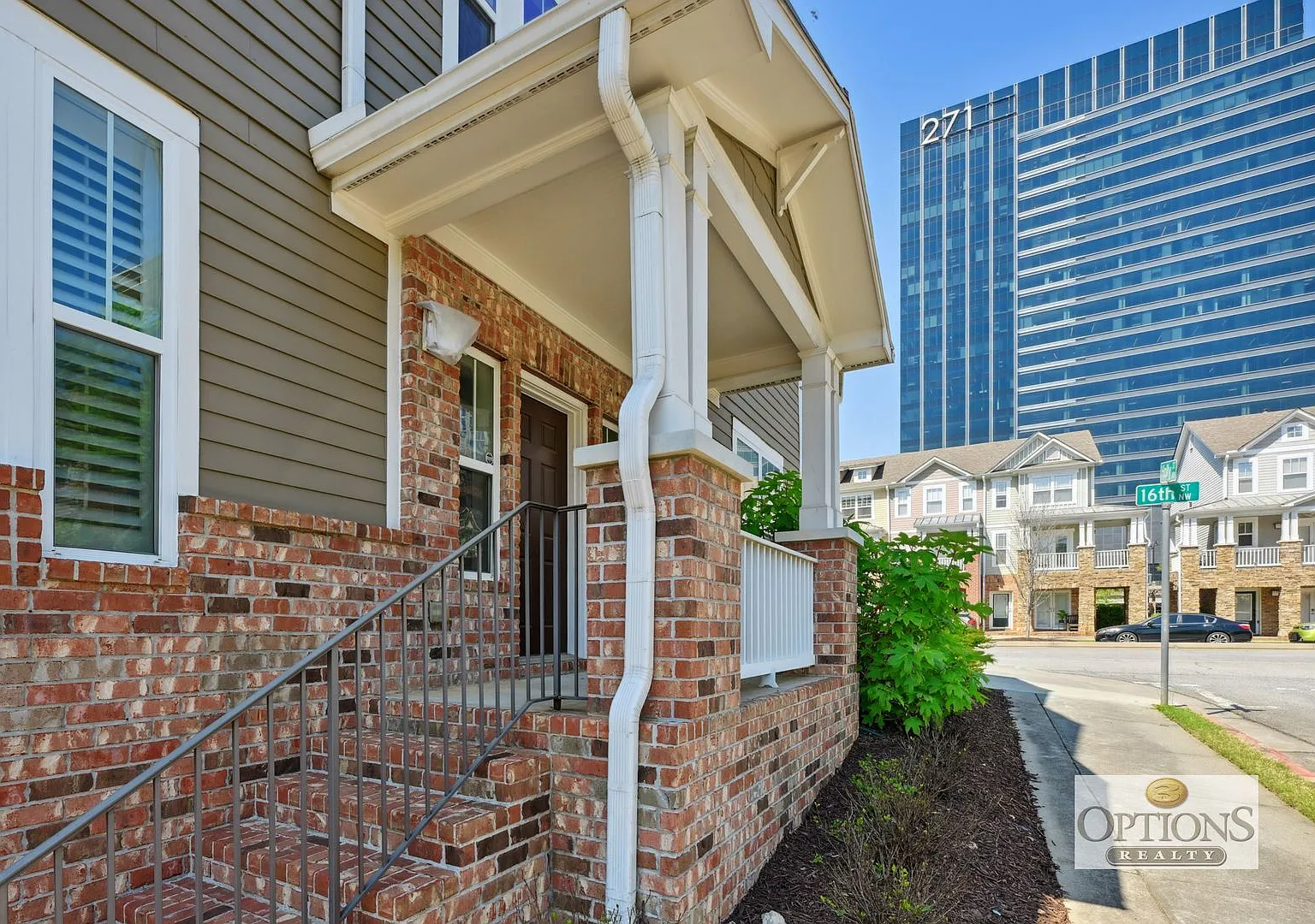 3BR in Atlantic Station — Photo 3