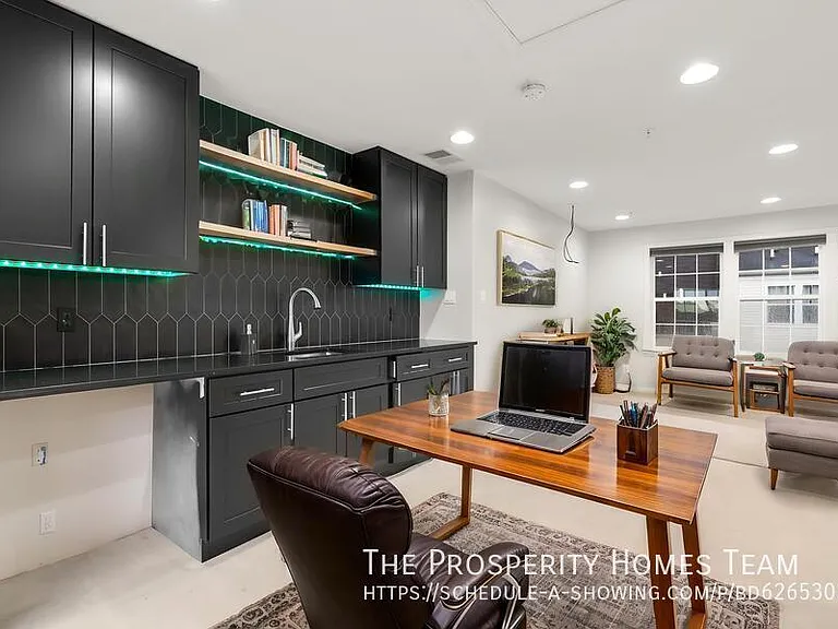 7207 Barry Ln — Photo 9