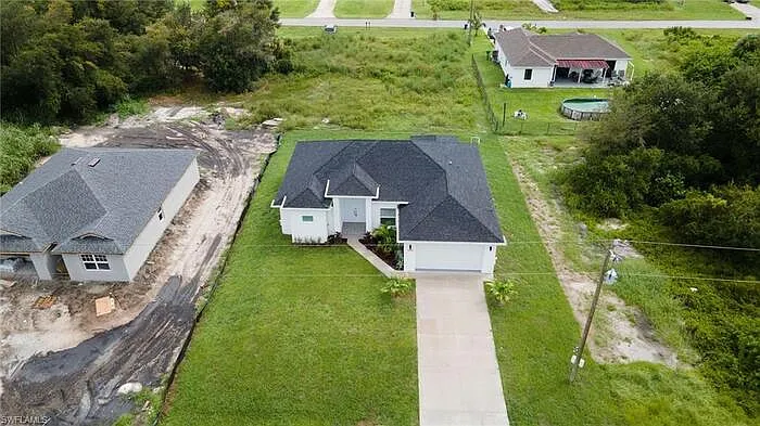 438 Poplar St — Photo 30