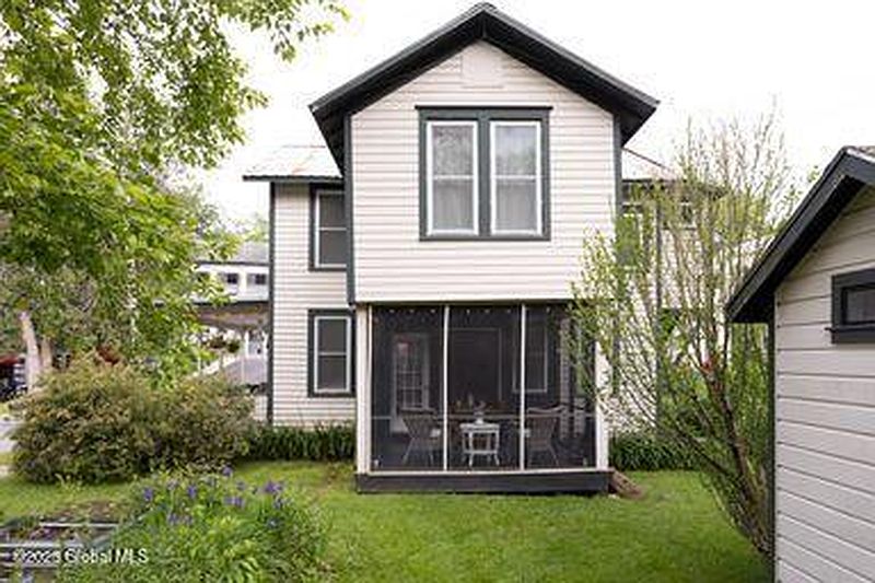 3rd image of 105 Division Street