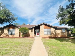 3802 Lake Ridge Dr, San Angelo, TX 76904