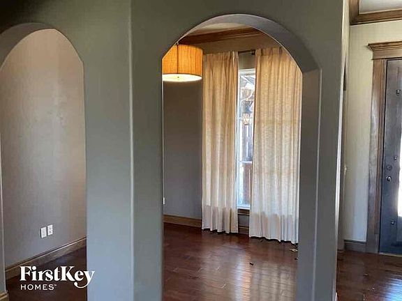 2nd image of 9025 NW 148th Pl
