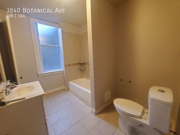 4th image of 3840 Botanical Ave