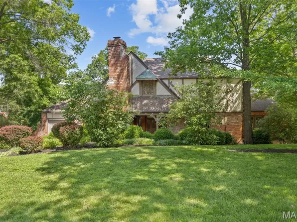 12741 Nanell Ln, Saint Louis, MO 63127