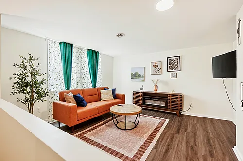 131 York St #1 Photo 1