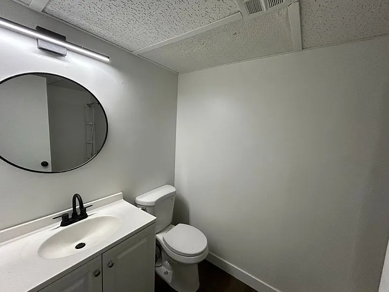 Brickstone Apartments — Photo 9