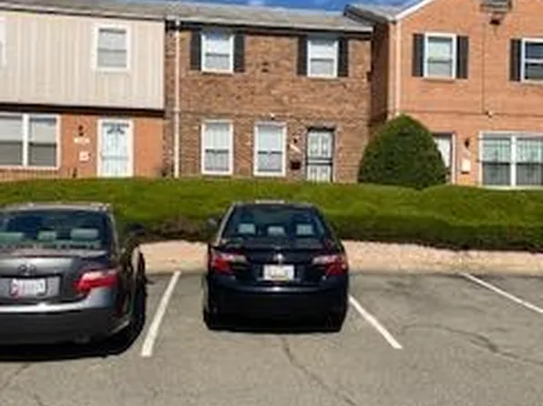 1987 Addison Rd S, District Heights, MD 20747