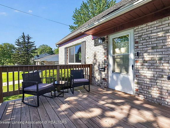 5th image of 2115 Darby Dr
