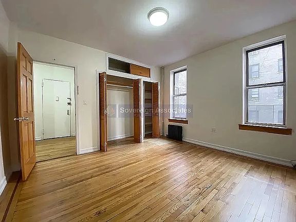 5th image of 707 W 171st St #1AA